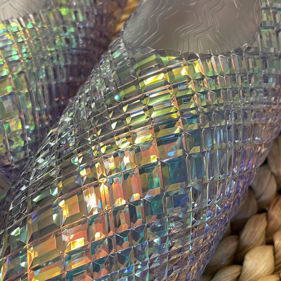 24 and 16 oz NWT Starbucks *2022 winter collection* tumblers - Picture 8 of 9